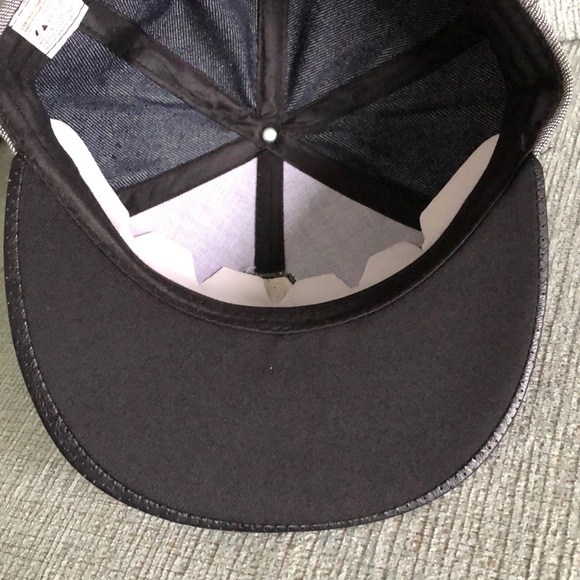Classic SnapBack Hat - Picture 5 of 5